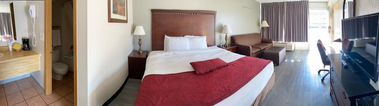 Willow Tree Inn Бренсон Екстер'єр фото